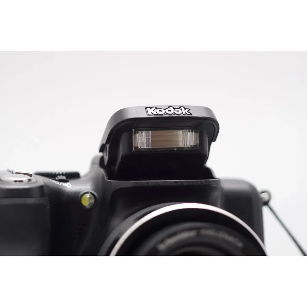 Kodak EasyShare Z1012 IS Digital Camera | CCD | Tested - Picture 3 of 9